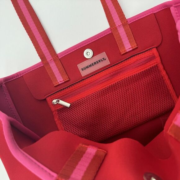 Summersalt Neoprene Beach Pool Tote Shoulder Bag NWOT‎ Hot Pink Hibuscus Red - Picture 11 of 13